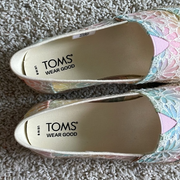 NWOT TOMS Alpargata Rope 2.0 Ombre Floral Lace Espadrille Slip On - Picture 6 of 11